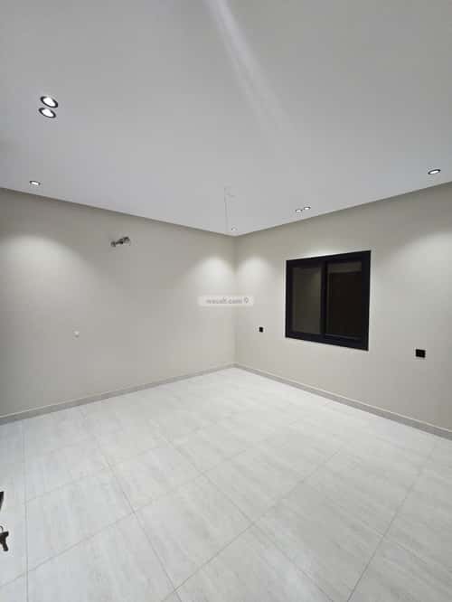 4 bedroom apartment in Al Rawdah 3