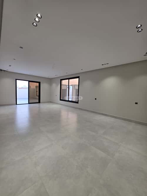 5 bedroom apartment in Al Salamah 5