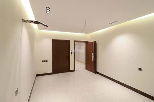 4 bedroom apartment in Al Rawdah 9