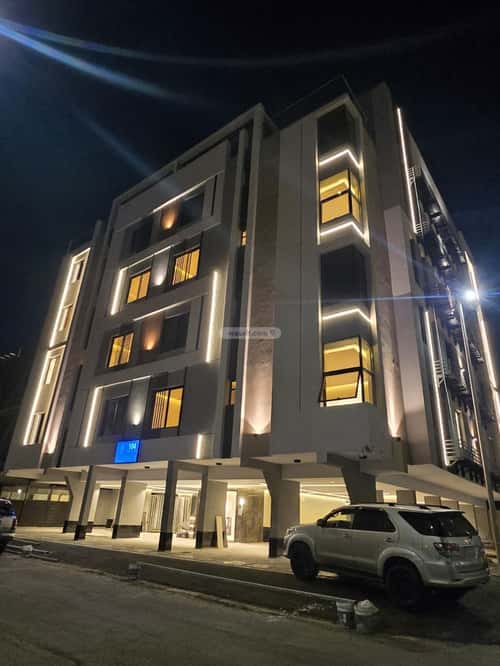 4 bedroom apartment in Al Rawdah 5