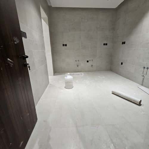 4 bedroom apartment in Al Salamah 3