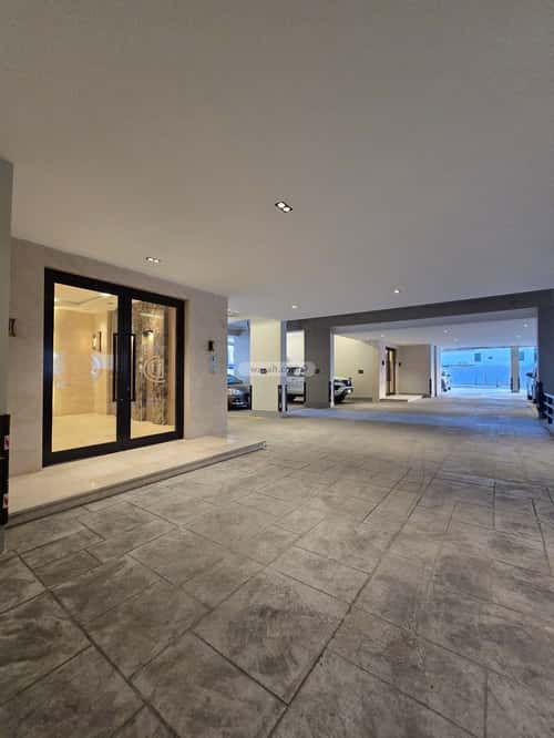 4 bedroom apartment in As Sawari 6