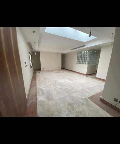 9 bedroom villa in Al Zahra 7