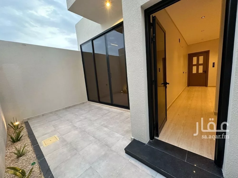 7 bedroom villa in Al Buhairah, Eastern Province 7