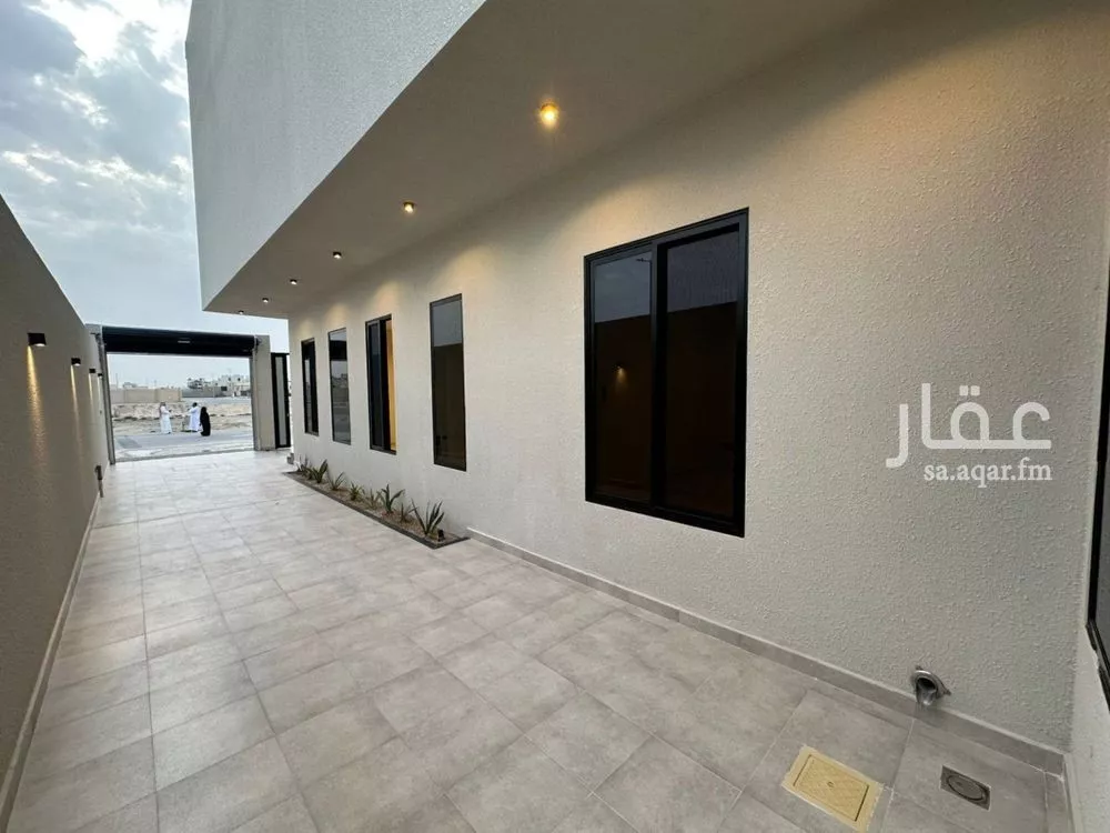 7 bedroom villa in Al Buhairah, Eastern Province 9