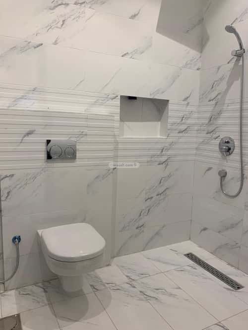 7 bedroom villa in Az Zomorod 1