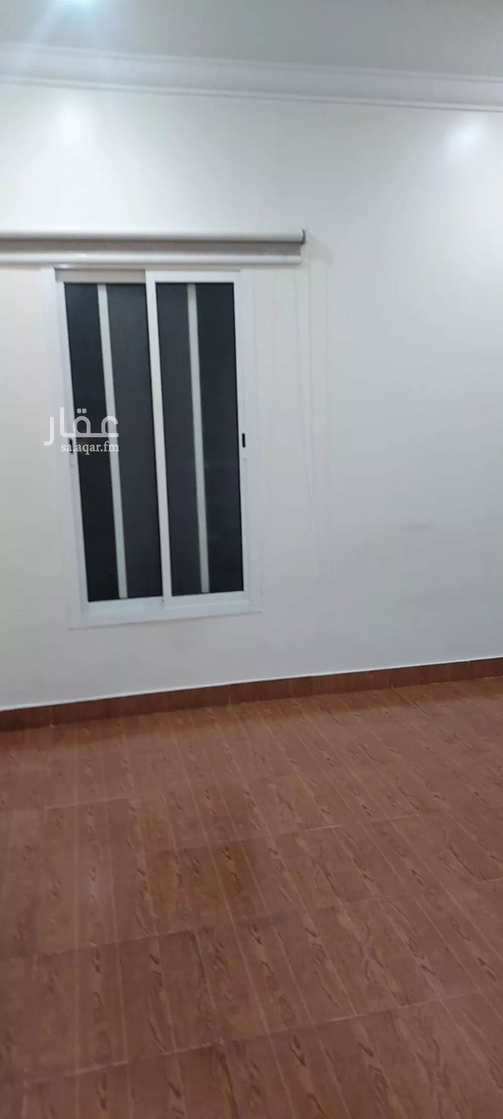 شقة 2 غرف في الملقا 8
