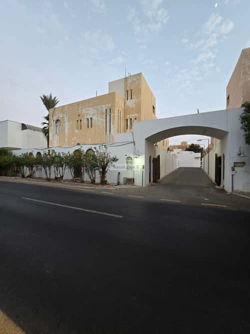 9 bedroom villa in Al Salamah 3