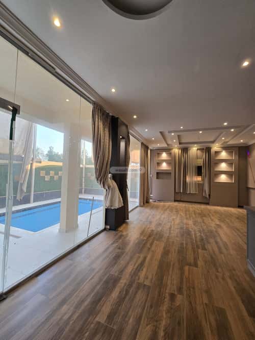 7 bedroom villa in Al Yaqout 17