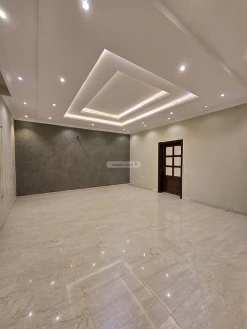 7 bedroom villa in Al Yaqout 6