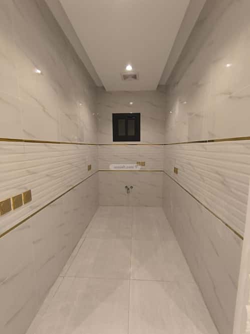 فيلا 9 غرف في الزمرد، جدة 11