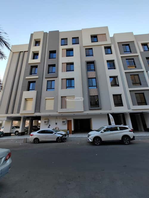 5 bedroom apartment in Al Safaa, Jeddah 13
