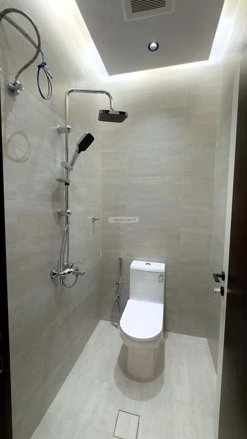 4 bedroom apartment in Al Rawdah 9