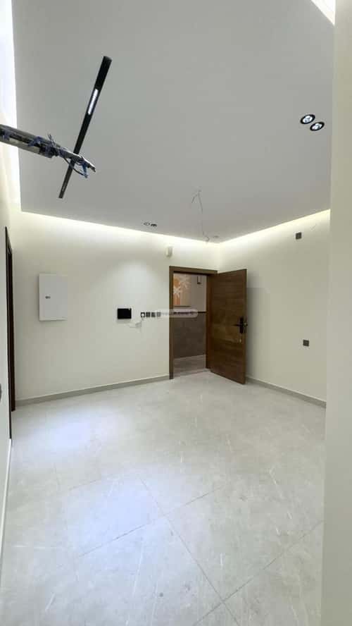 4 bedroom apartment in Al Rawdah 8