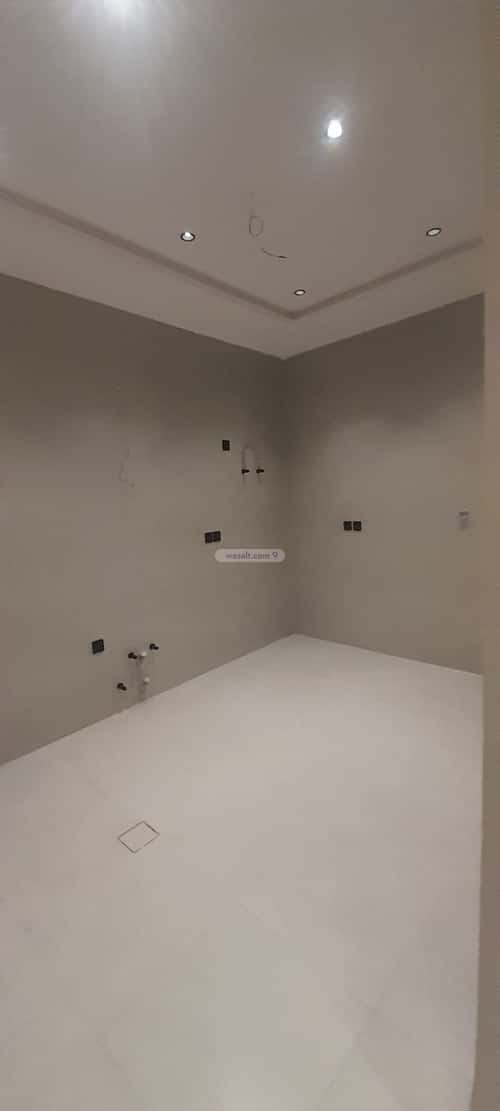 5 bedroom villa in Al Yaqout 2