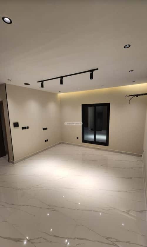 5 bedroom villa in Al Yaqout 12
