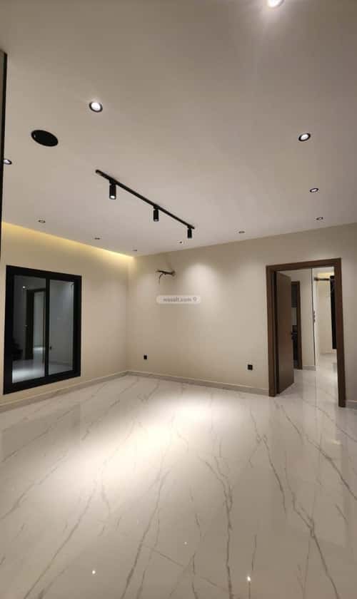 5 bedroom villa in Al Yaqout 6