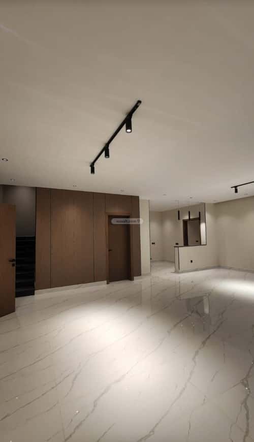 5 bedroom villa in Al Yaqout 2