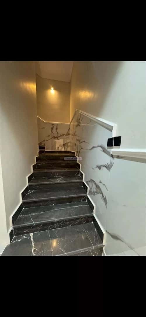 فيلا 13 غرف في الرحمانية 3