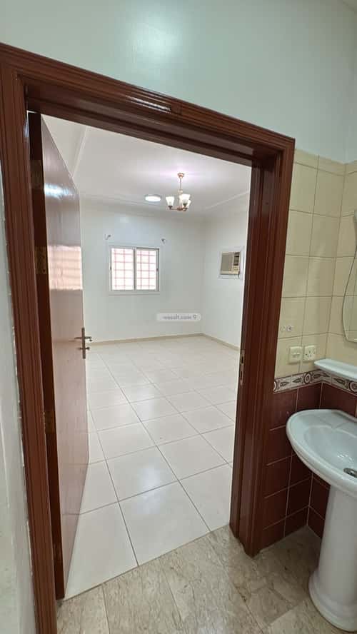 3 bedroom apartment in Laban, Riyadh 6