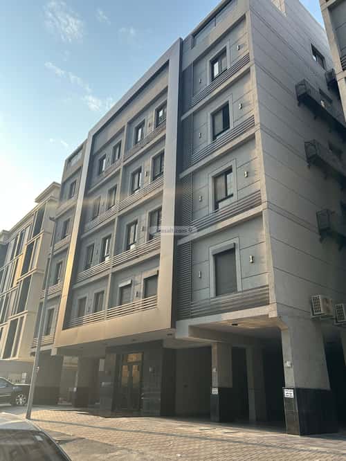 5 bedroom apartment in Al Rawdah 3