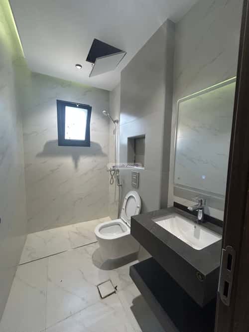 5 bedroom apartment in Al Rawdah 4