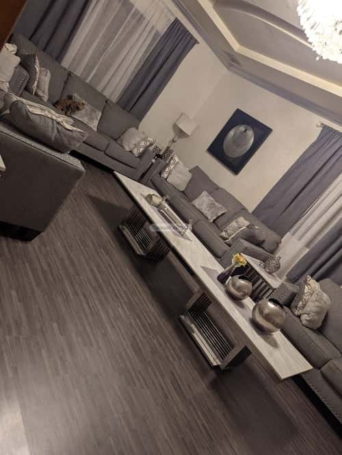 6 bedroom apartment in Al Marwa 4