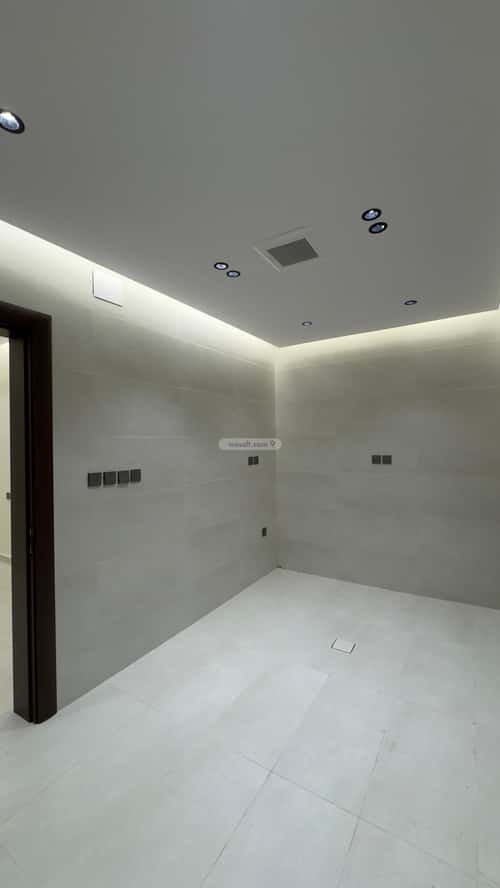 4 bedroom apartment in Al Rawdah 5