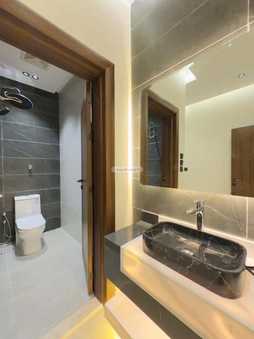4 bedroom apartment in Al Rawdah 14