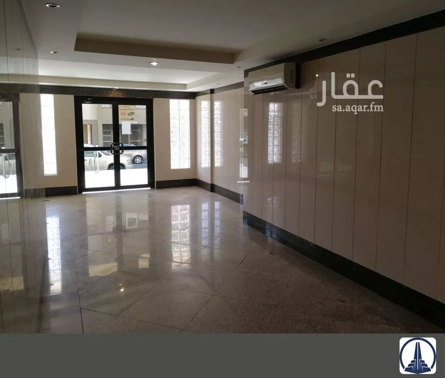 2 bedroom apartment in Al Sharafiyah, Jeddah 9