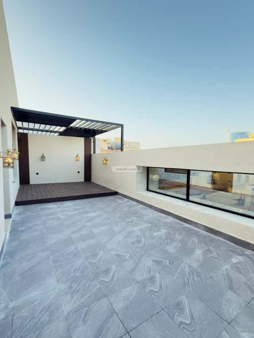 4 bedroom apartment in Al Rawdah 5