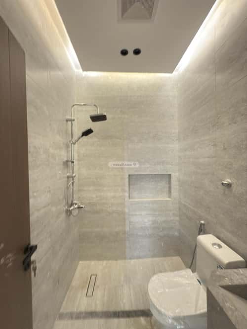 4 bedroom apartment in Al Rawdah 3