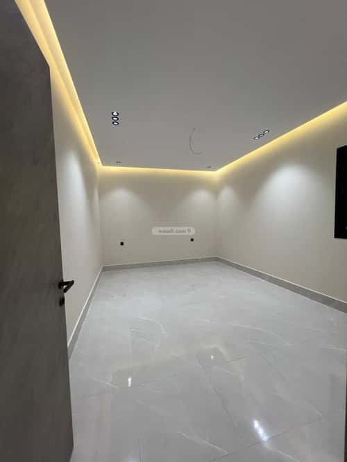 5 bedroom apartment in Al Naeem 4