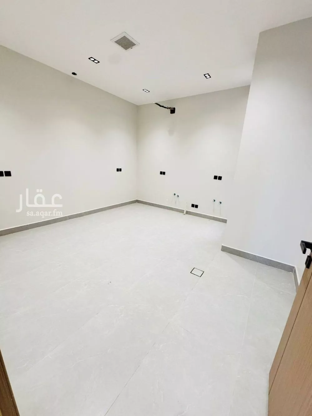5 bedroom villa in King Faisal, Riyadh 5