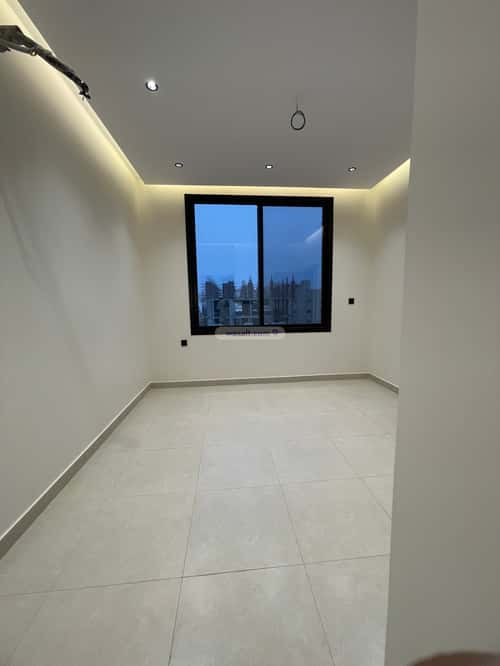 4 bedroom apartment in Al Safaa 9
