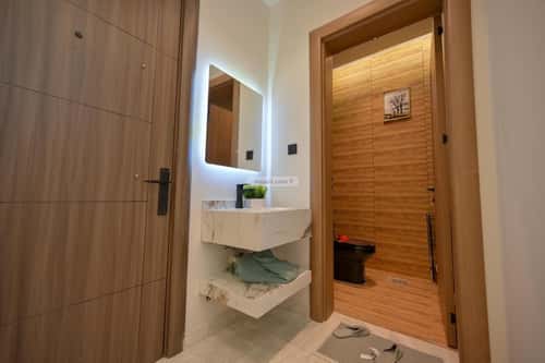 شقة 5 غرف في الرحاب 1