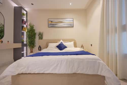 شقة 5 غرف في الرحاب 3