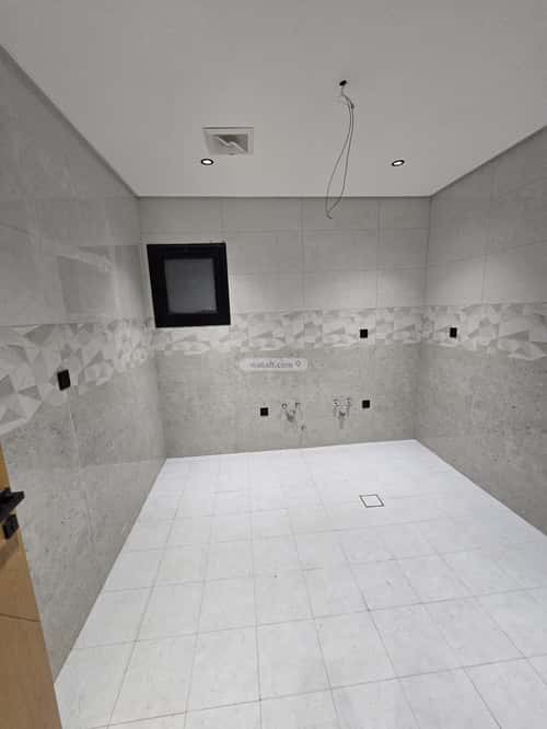 6 bedroom apartment in Al Bawadi 3