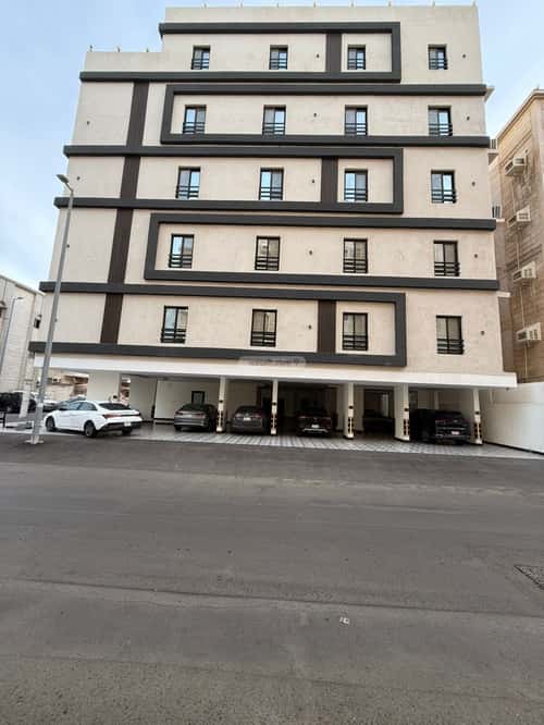 6 bedroom apartment in Al Bawadi 11