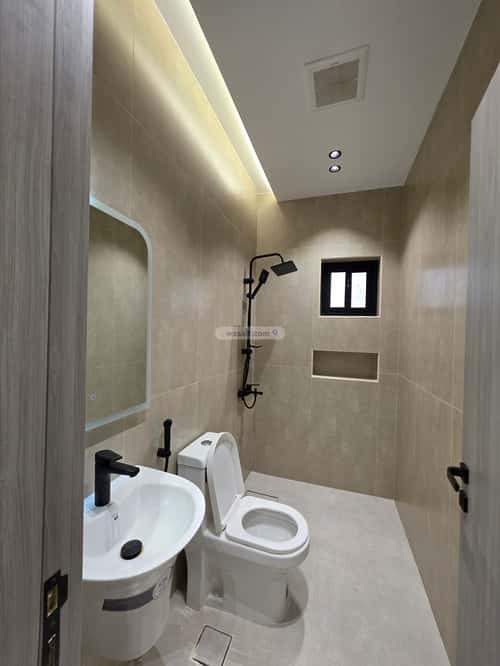 3 bedroom apartment in Al Nuzhah 5