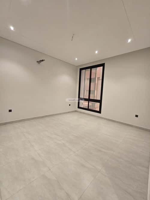 4 bedroom apartment in Al Rawdah 5