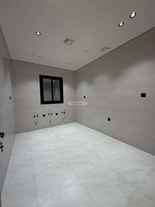 4 bedroom apartment in Al Rawdah 5