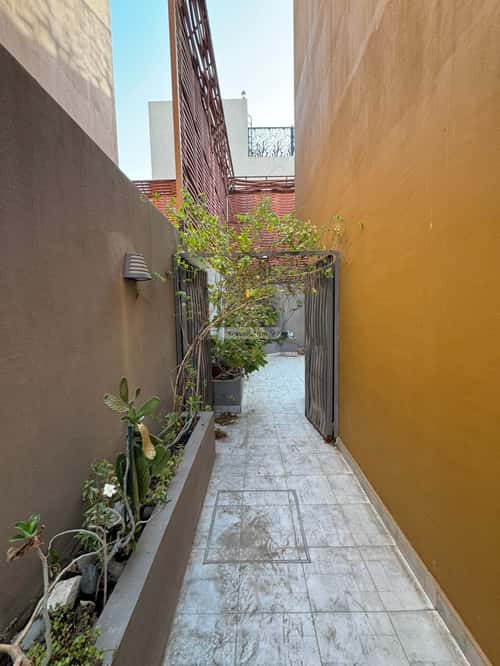 4 bedroom villa in Al Muhammadiyah, Jeddah 4