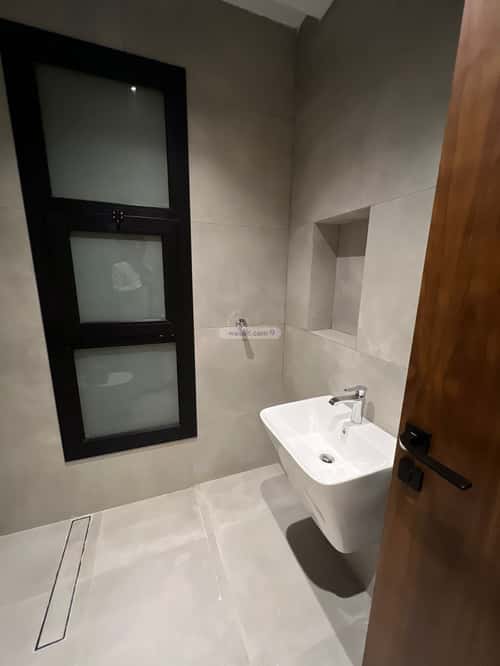 7 bedroom villa in Abhur South 11