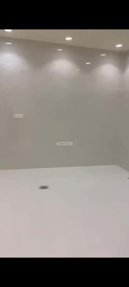 7 bedroom villa in Al Rawdah 4