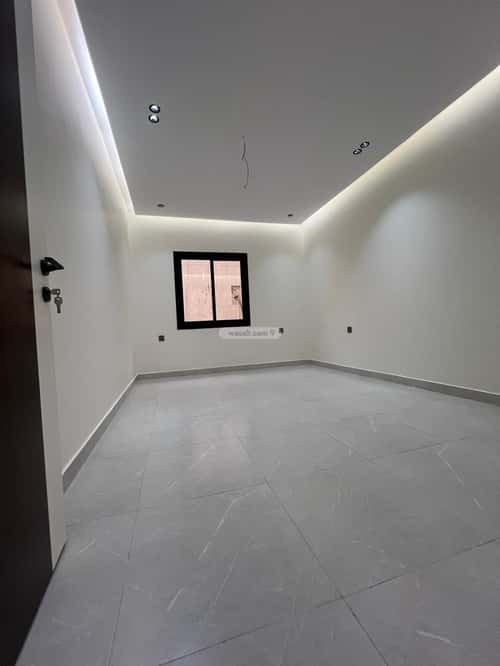 4 bedroom apartment in Al Rawdah 5