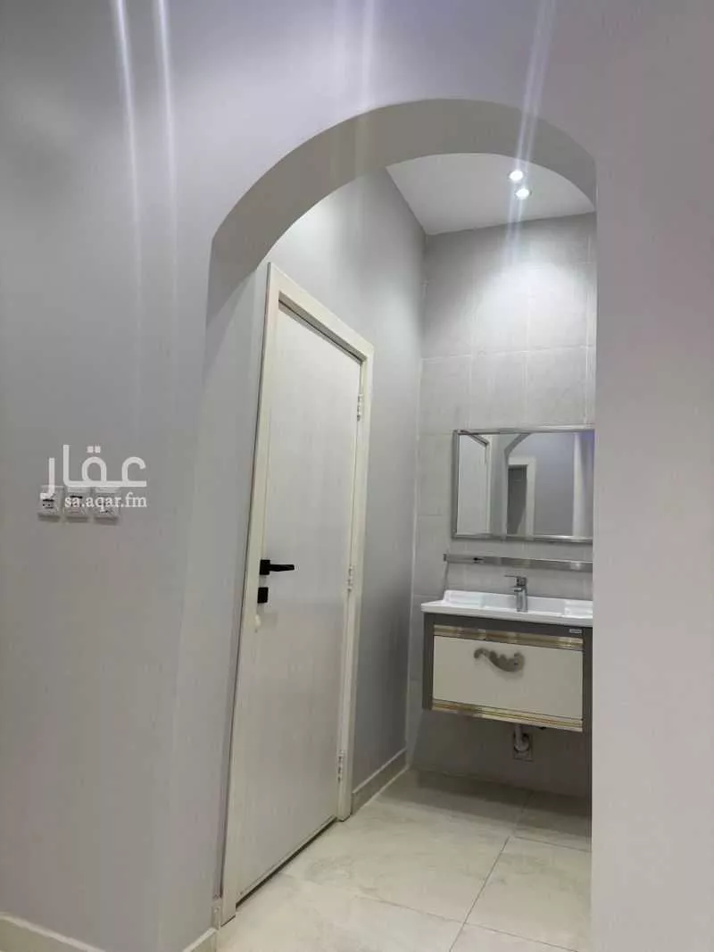 3 bedroom apartment in Jeddah 10
