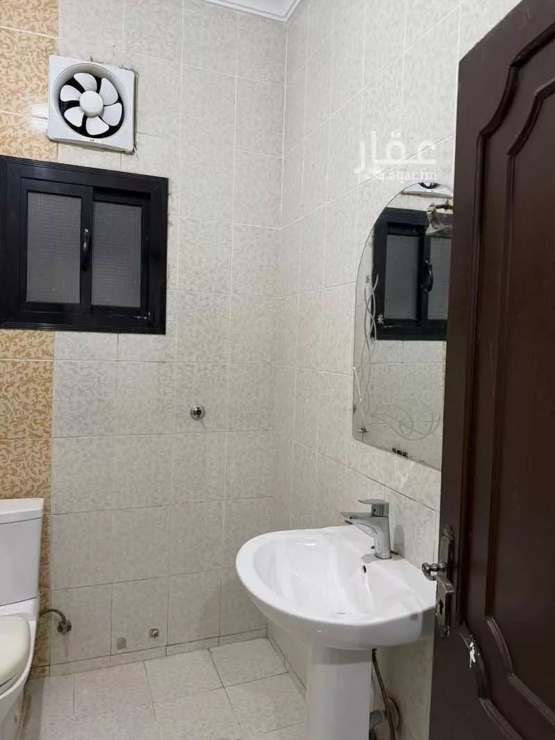 51 bedroom building in Al Safa, Jeddah 10