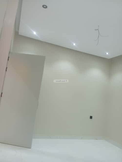5 bedroom apartment in Al Rughamah 9