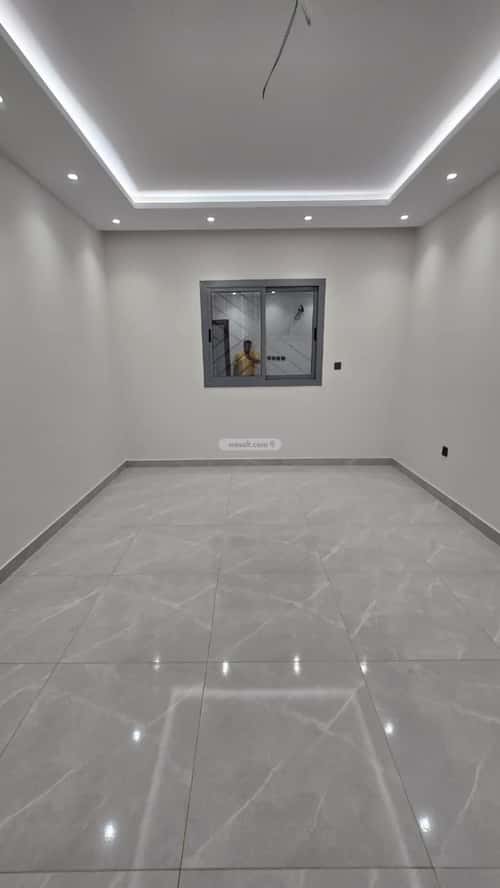 4 bedroom apartment in Al Safaa 14